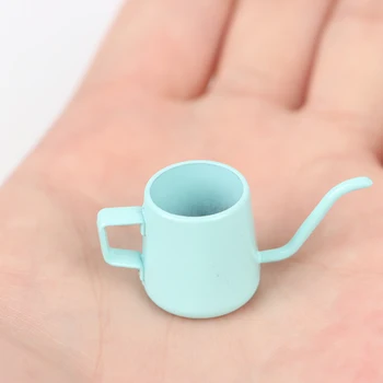 1 BUC Mini Drăguț Metal Ibric de Cafea in Miniatura casă de Păpuși de Gatit Bucatarie Accesorii