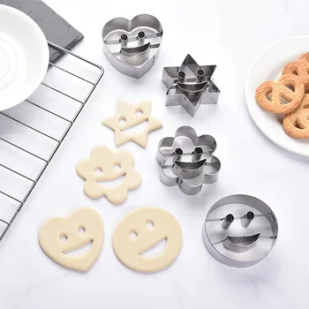 4-bucata Set Din Oțel Inoxidabil Smiley Biscuit Mucegai Creative Smiley Expresie Biscuit Mucegai Instrument de Copt Cookie-Cutter