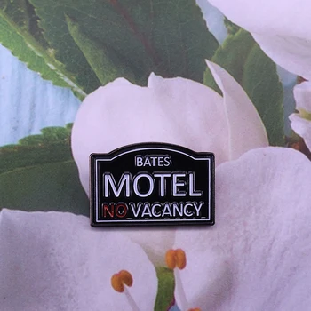 Psiho Norman Bates Motel Semn email pin Alfred Hitchcock film de groază brosa Freddie Highmore Slayer insigna