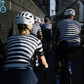 Attaquer 2021 Vara Nou Stil Bărbați Cu Dungi Ciclism Jersey Cu Mânecă Scurtă Tricou Poliester Curse Topuri De Respirație Bicicleta Sport Uzura