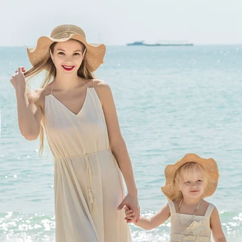Mami Și cu Mine Soare Pălărie de Paie Set Margine Largă Vara Plaja Piscina Floppy Bowknot Copil Pălărie/Femei Pălărie Rochie-Palarie de Soare Părinte-copil Pălărie